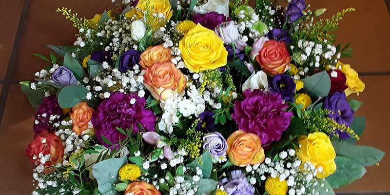 1a-blumen-strobel-fuerth-floristik-trauer-rose